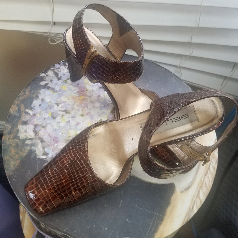 women's shoes